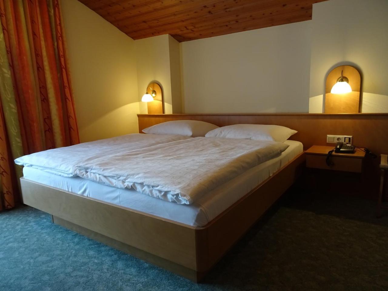 Pension Friedl Innsbruck Exterior foto